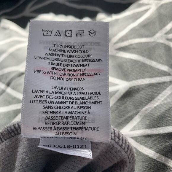 Bench Gray Smooth Lightweight Zip Up Sweatshirt - Picture 10 of 11